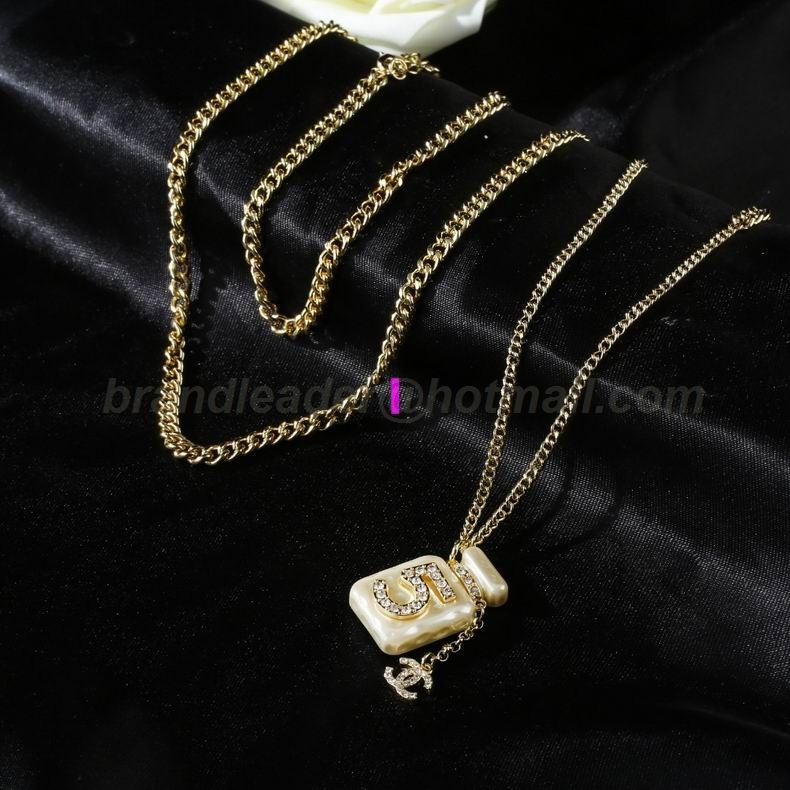 Chanel Necklaces 379